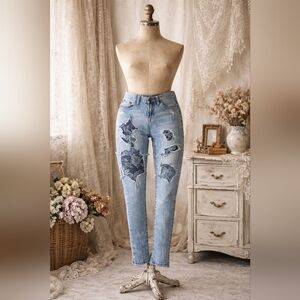 Upcycled Distressed Lace Patchwork Jeans AEO Flex Denim Skinny Boho Festival